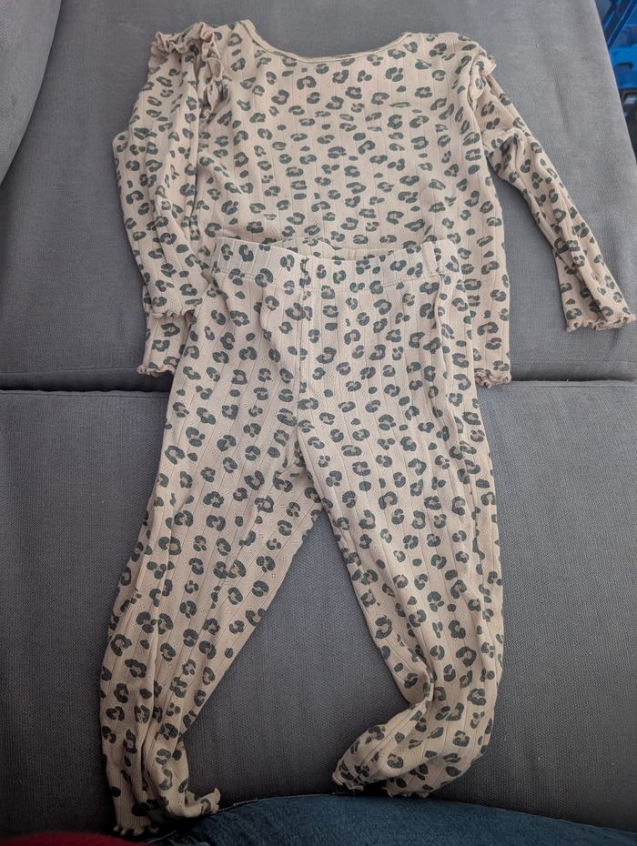 Pyjama 2 pieces Kiabi 24 mois