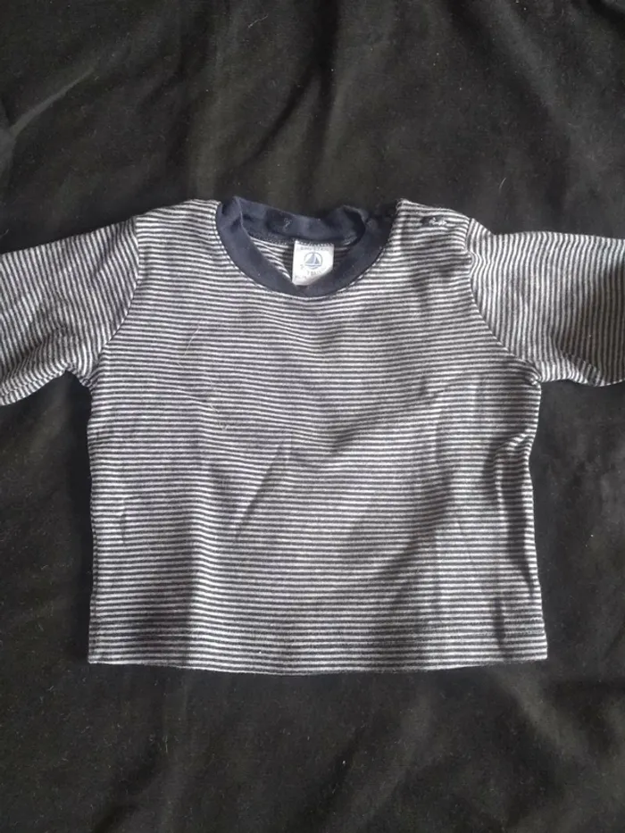 Tee shirt Garçon Manches longues 6 Mois