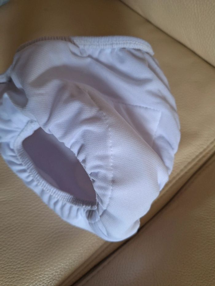 Maillot de bain /Combinaison + culotte d’apprentissage/3 ans - photo numéro 5