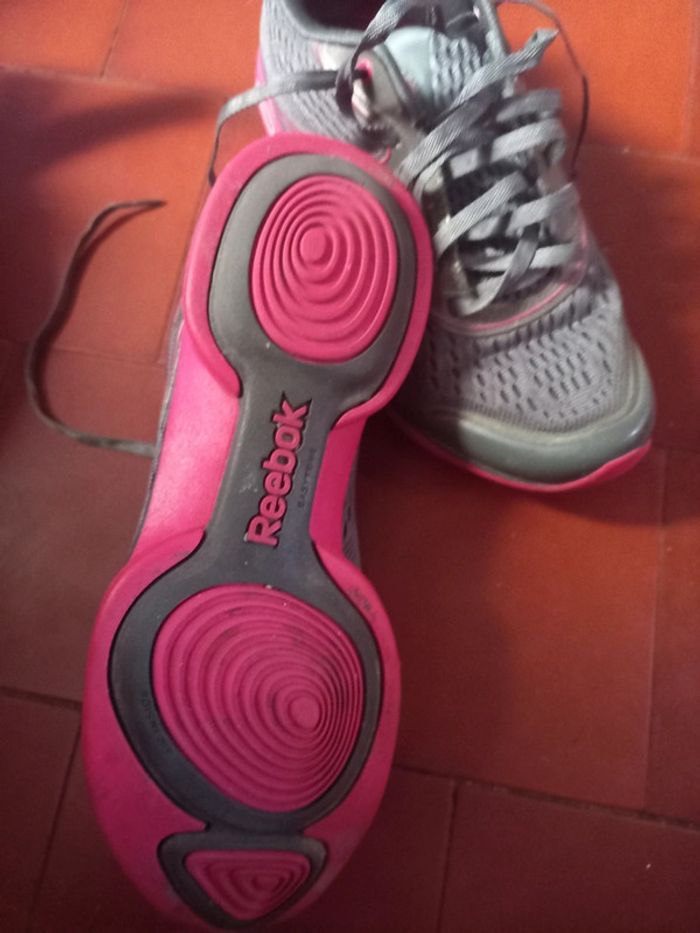 Basket Reebok 37 - photo numéro 4