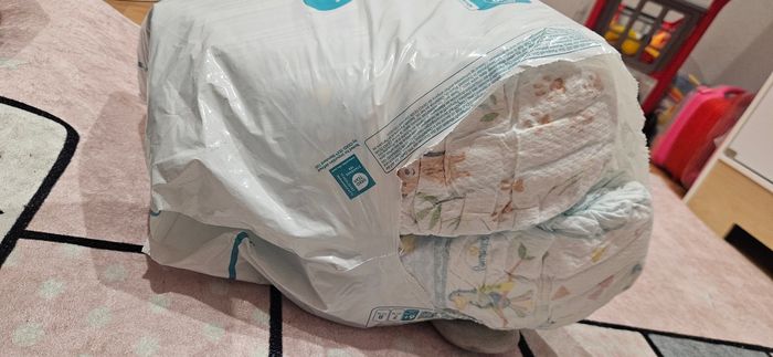 Pampers Baby dry 6 + . 14-19kg - photo numéro 2