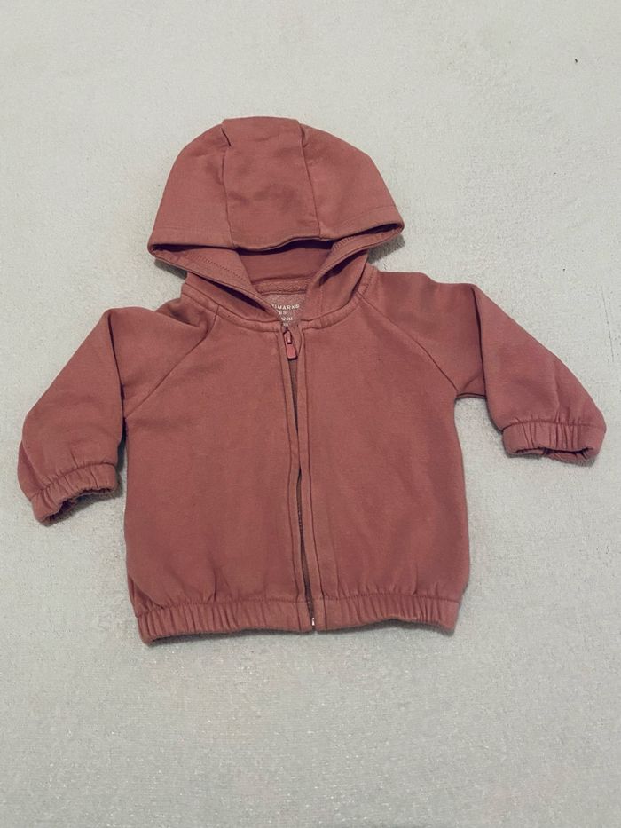 Gilet à capuche bébé 0-3 mois – Uni marron/terracotta – Très bon état