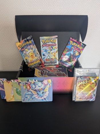 🎄 BOX POKÉMON ÉDITION SPÉCIALE NOËL — Pikachu VMAX+ 4 boosters  + goodies ! 🎁