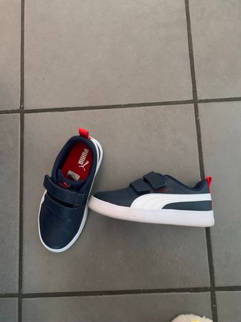 Chaussures Puma taille 30
