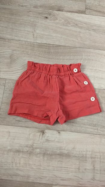 Short Rouge chic Zara 12 Mois
