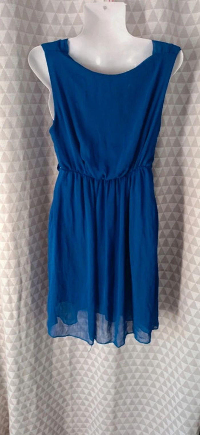 Robe taille 36 - photo numéro 2