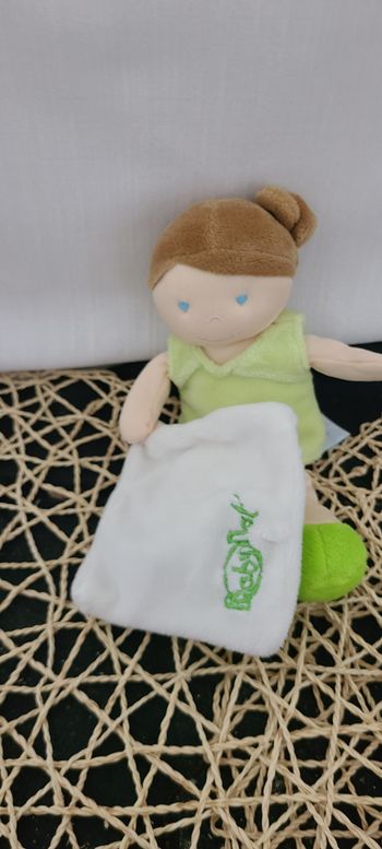 doudou poupée fille fillette mouchoir verte pistache baby nat' les p'tites chipies