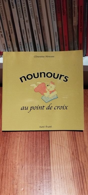 Livre point de croix vintage nounours