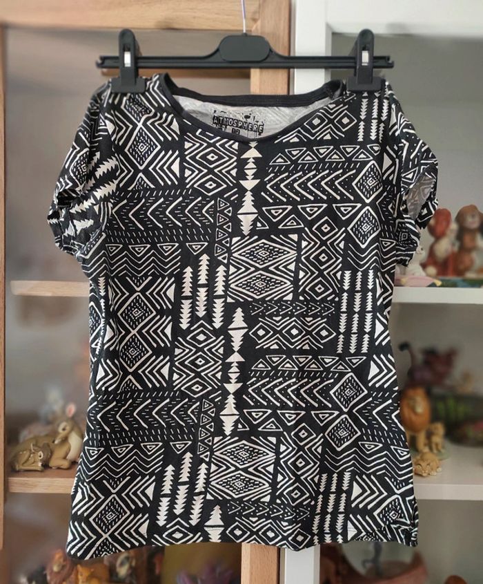 T-shirt avec motifs