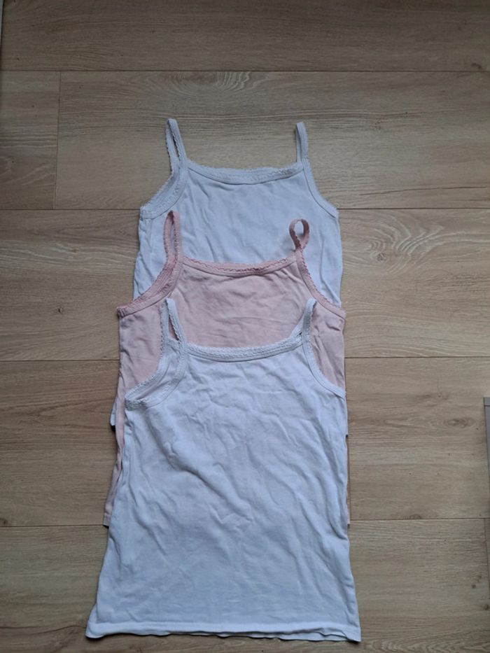 Lot maillots de corps kiabi 8A - photo numéro 2