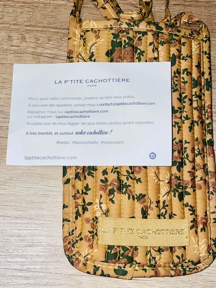Pochette portable la petite cachottière - photo numéro 2