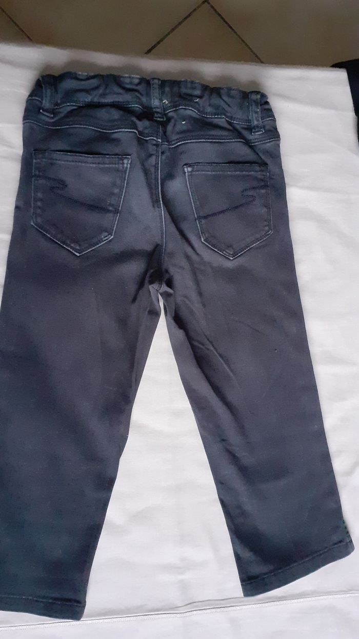 Pantalon garçon 4 ans - photo numéro 2