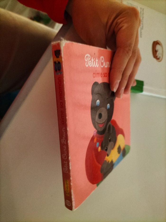 2 livres petit ours brun - photo numéro 4