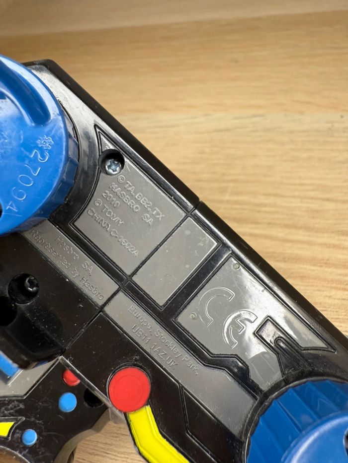 Lanceur double beyblade - photo numéro 3