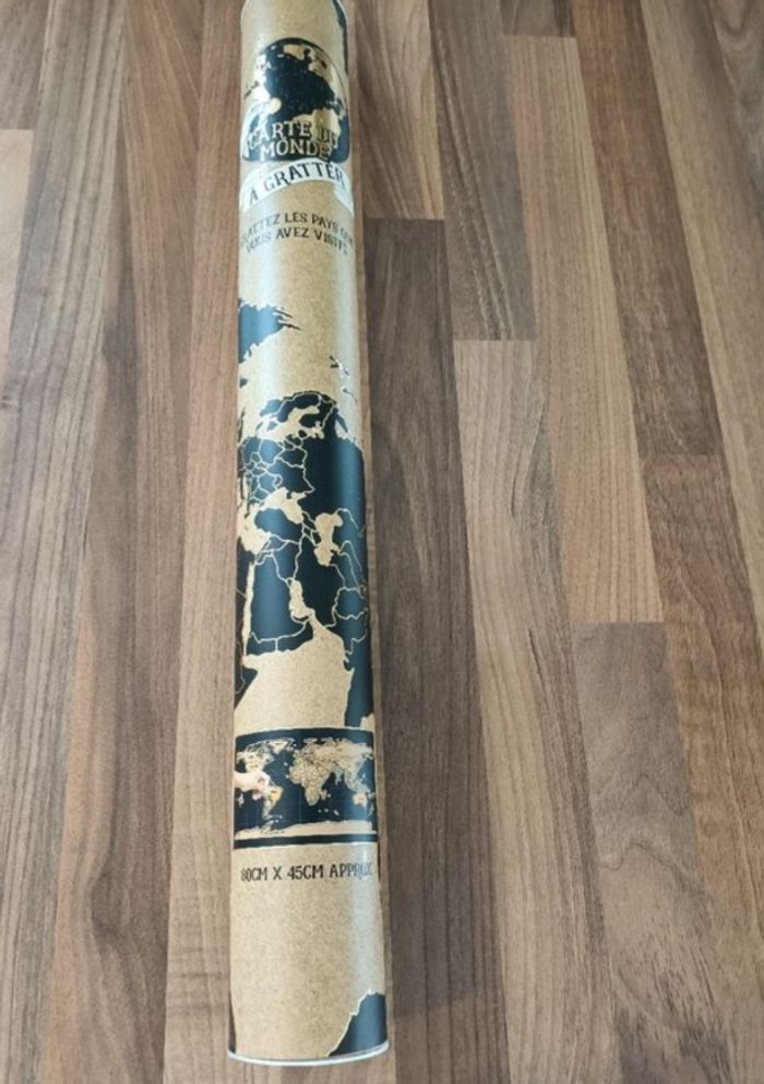 Poster du monde à gratter neuf