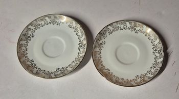 lot 2 sous‑tasses/soucoupes porcelaine f d chauvigny véritable porcelaine france 13cm