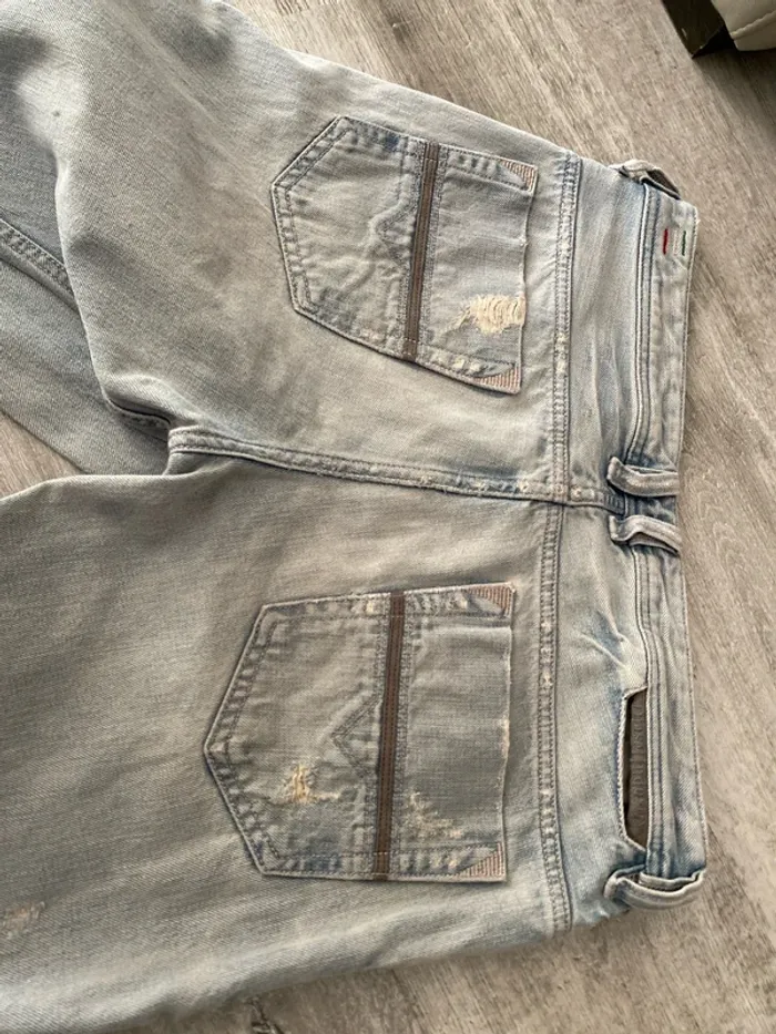 Jeans a trou Diesel taille 31/32 - photo numéro 7
