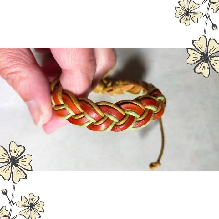 Bracelet tressé en cuir aux tons chauds – Unisexe