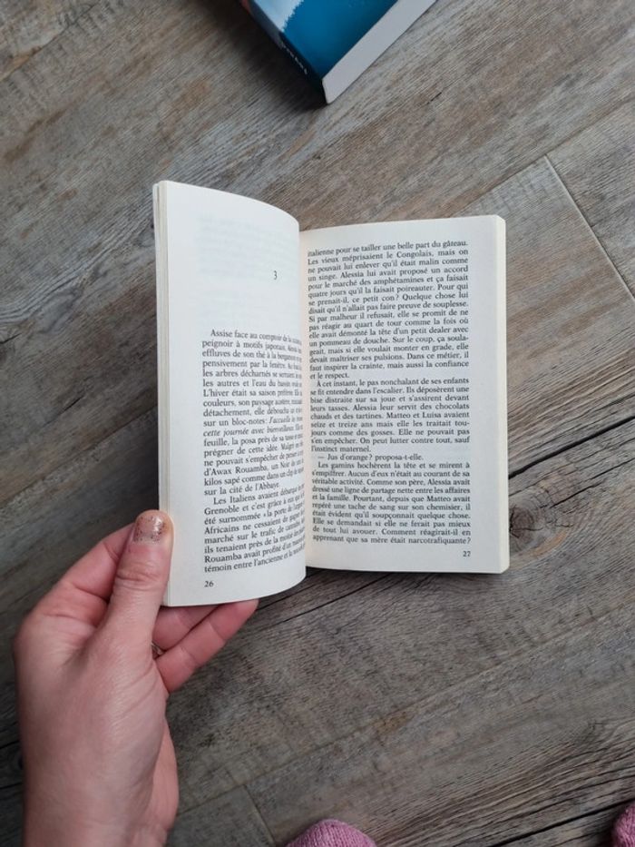 Livre - photo numéro 8