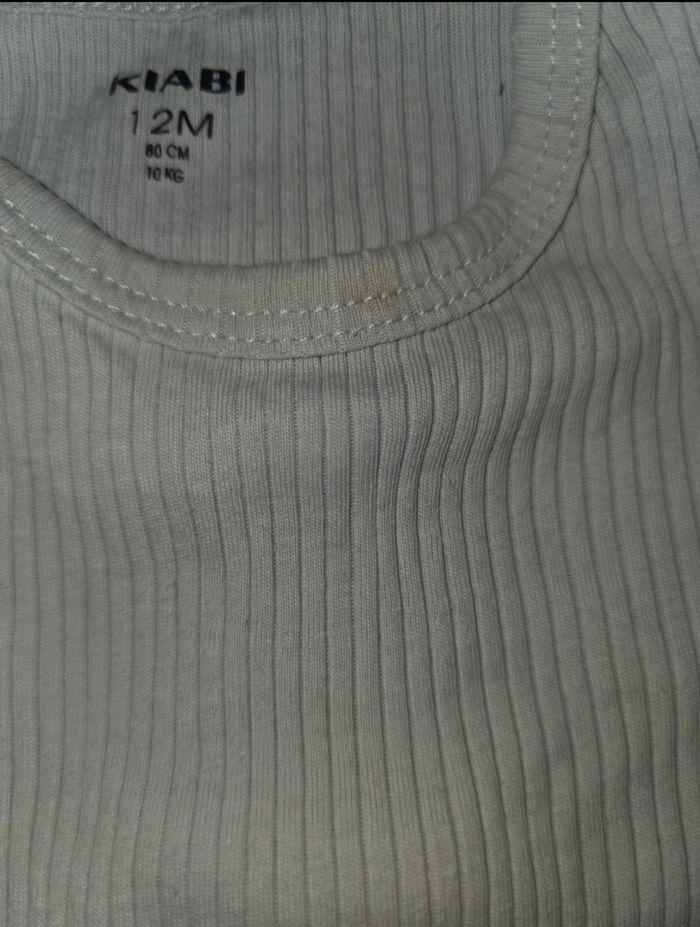 Lot 3 Body Côtelé KIABI - Manches Courtes - 12 Mois 80 cm - Couleurs Neutres - photo numéro 3