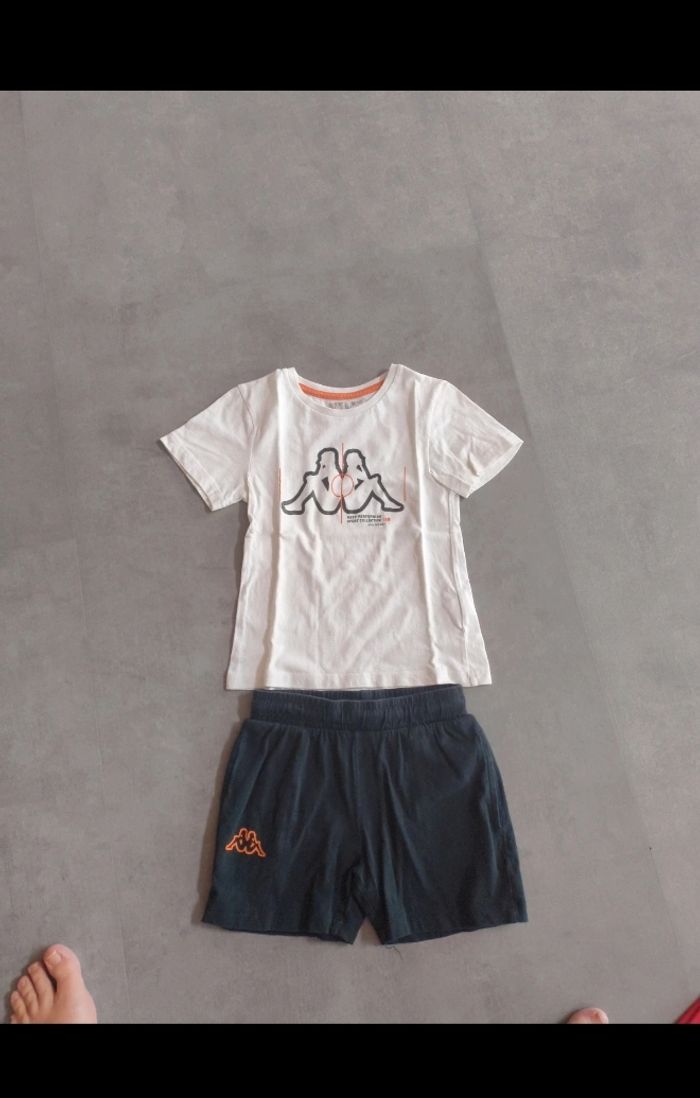 Ensemble short et tee-shirt 6 ans Kappa, parfait état - photo numéro 1