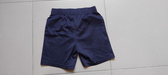 Short France numéro 10 - photo numéro 5