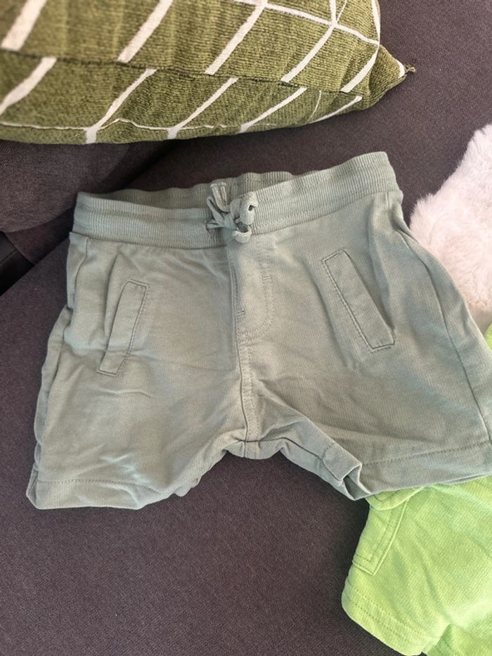 Lot de trois shorts - photo numéro 3