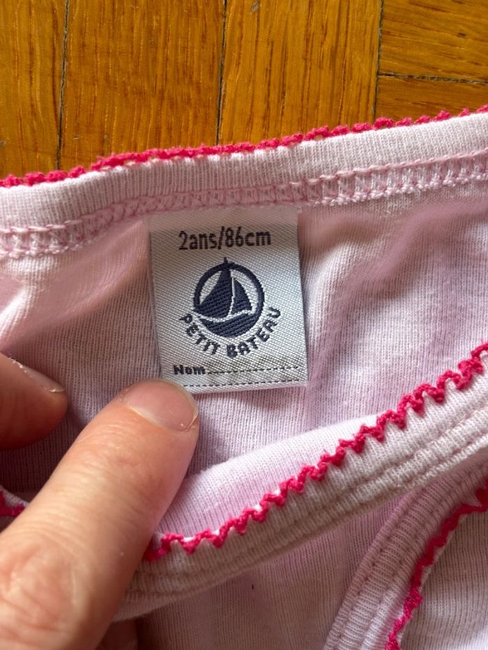 Lot de 3 culottes Petit Bateau 2 ans parfait état - photo numéro 3