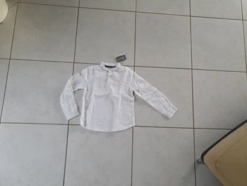 Chemise ML garçon blanche 8 ans Neuf LC1