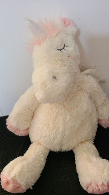 Peluche licorne ETAM range pyjama doudou bouillotte blanc rose ailes blanches 45 cm