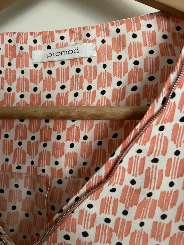 Blouse Promod couleur rose corail taille 42 UK 14 - photo numéro 2