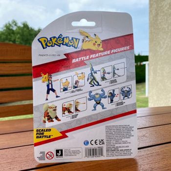 Sacha et Pikachu Figurine Battle Feature Figure Pokémon - photo numéro 2