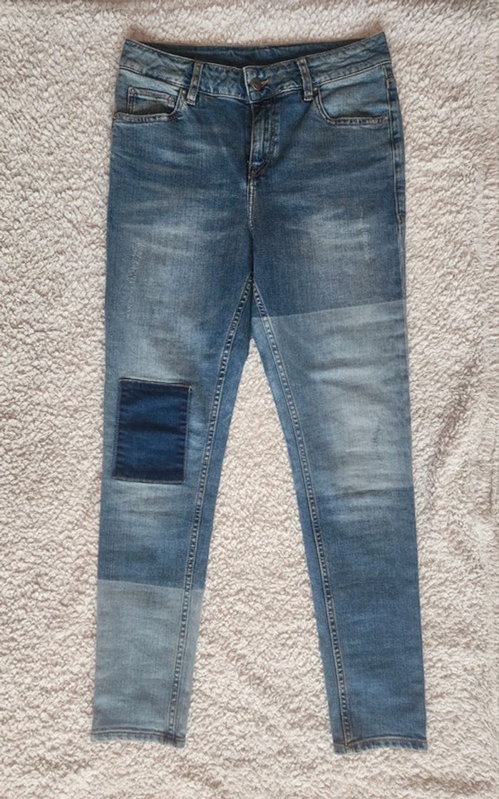 Jean bleu effet rapiécé T.34/XS - photo numéro 2