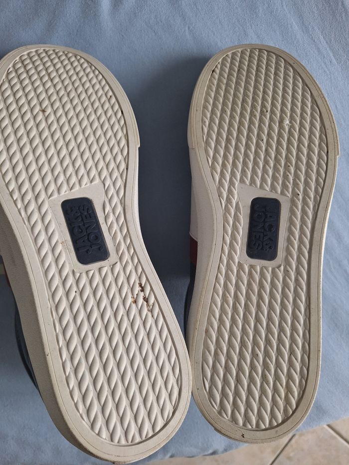 Chaussure de sport - photo numéro 2