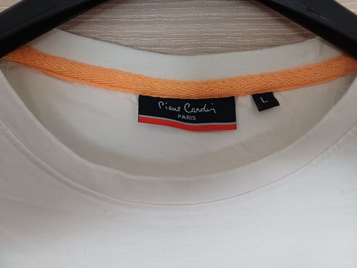 T-shirt Pierre Cardin, taille L, en très bon état - photo numéro 2