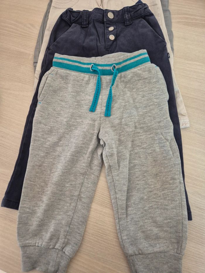 Lot de 4 pantalons garçon 18 mois - photo numéro 2