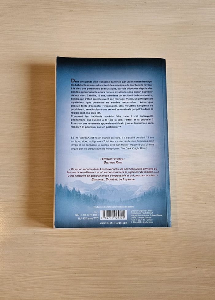 Livre Les revenants - photo numéro 2