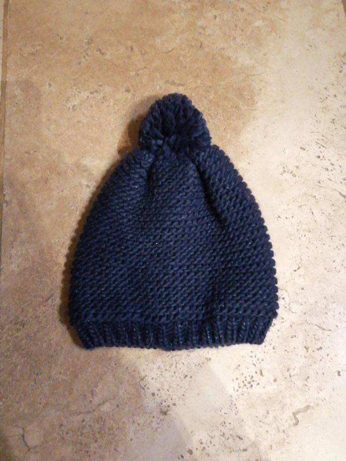 Bonnet fille en 7/10 ans ou 54 cm