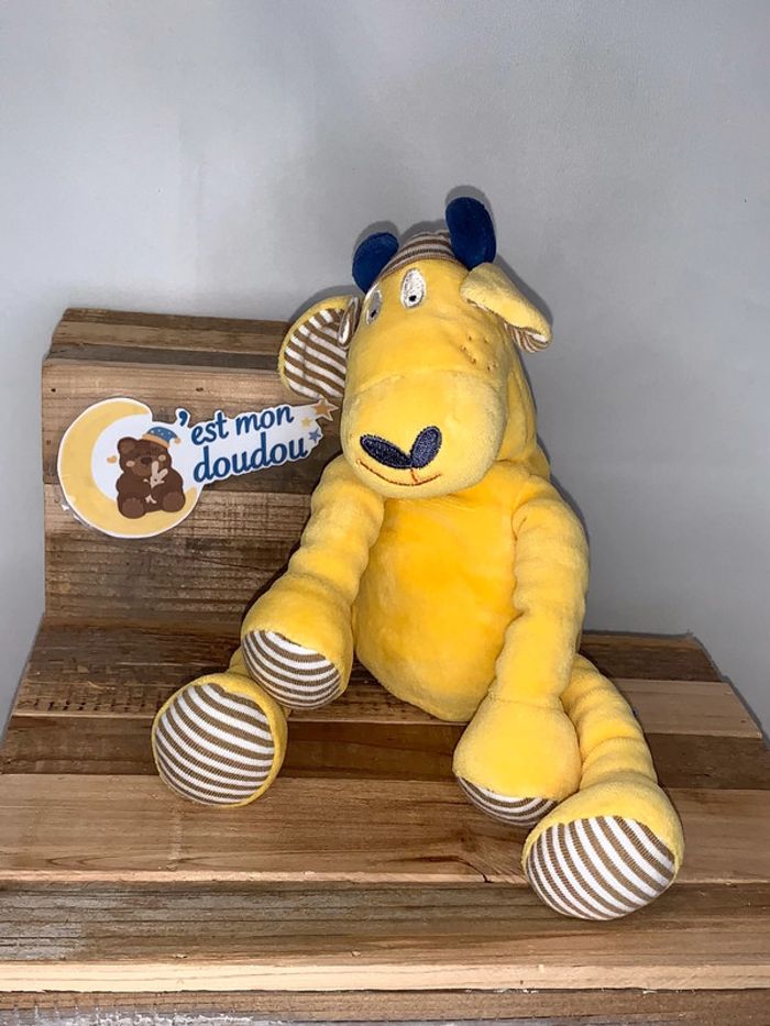 CAT04 doudou girafe Catimini