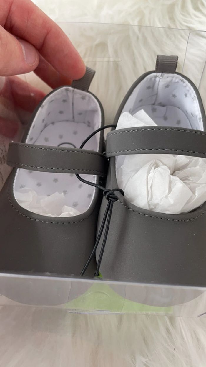 Chaussures bébé fille - photo numéro 2