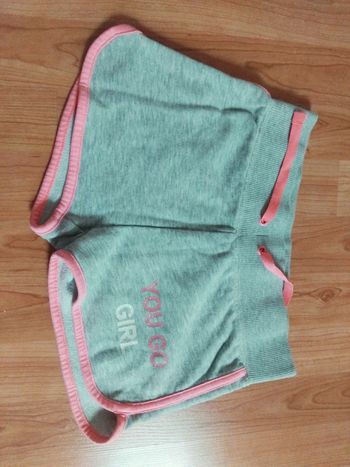 Short matière sweat