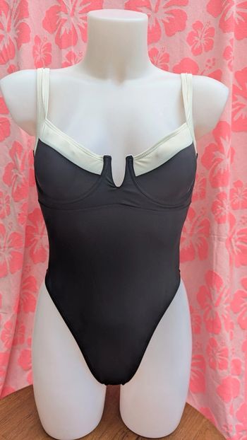 Une pièce Shein S