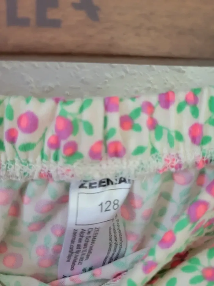 Pantalon legging évasé fille 👧 8 ans - photo numéro 3