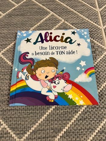 Livre Alicia Licorne