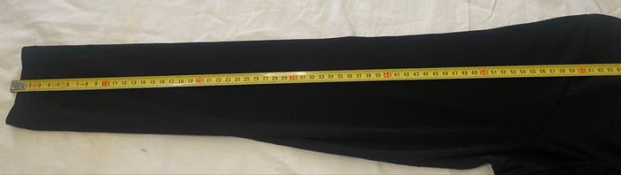 Haut frou-frou noir »Zara »manches longues - photo numéro 6