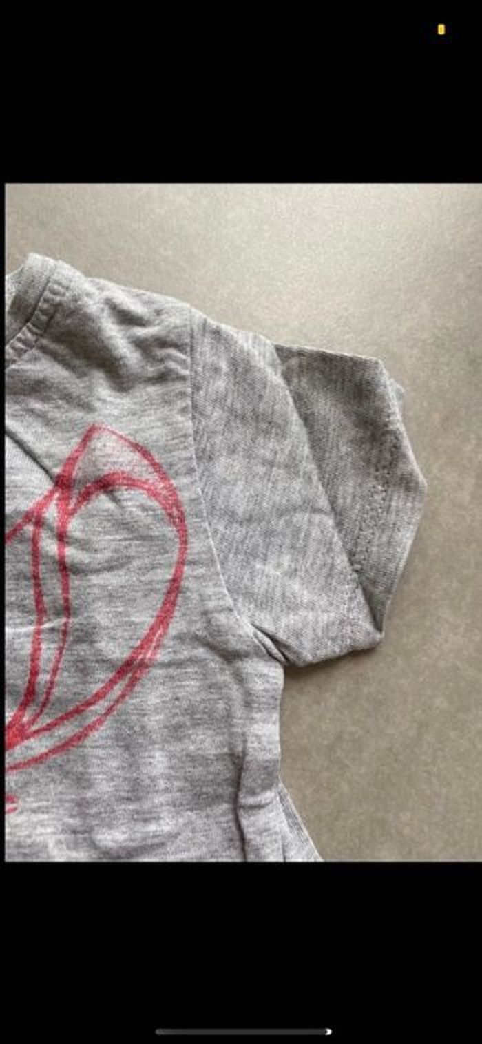 Tee shirt manches courtes Bambi 12 mois - photo numéro 2