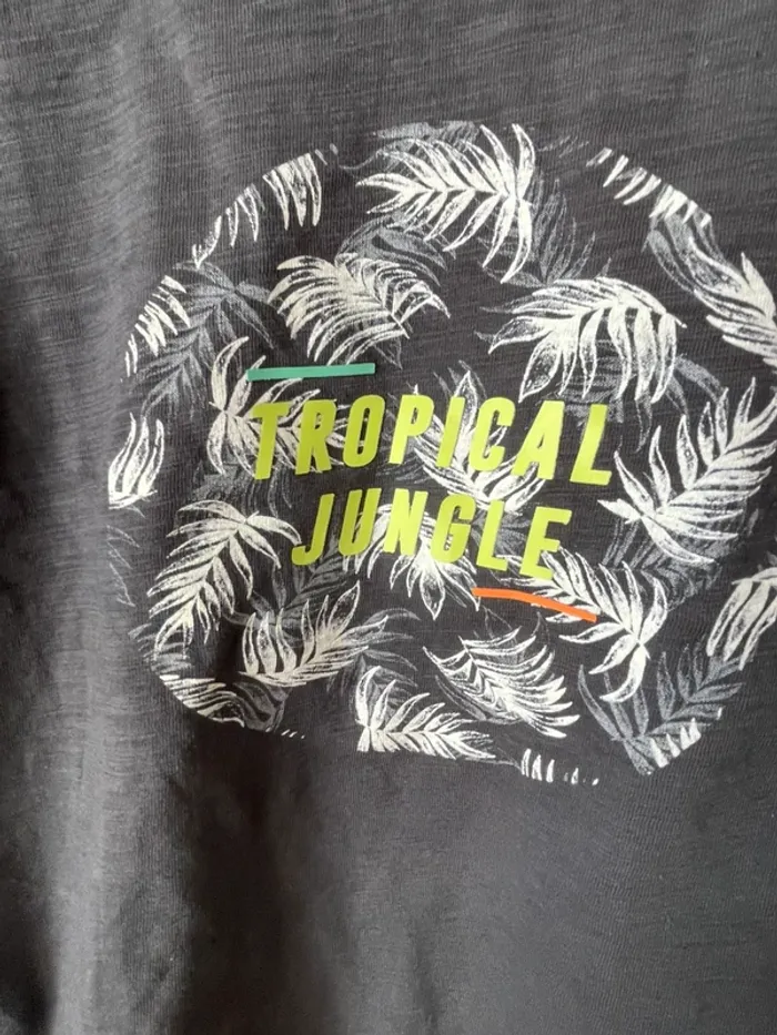 T-shirt neuf mango