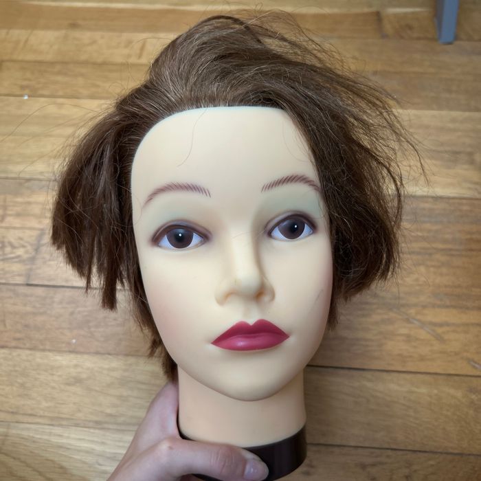 Tête à coiffer