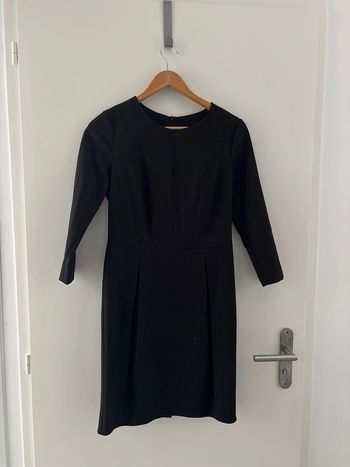 Robe noire nife