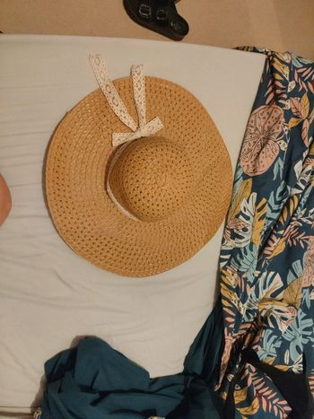 Chapeau Femme Neuf